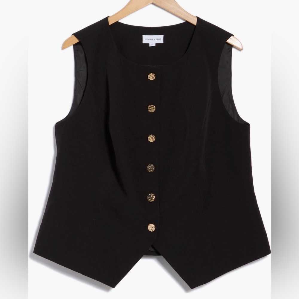 NWT Gemma + Jane Scoop Neck Vest, Black, Large